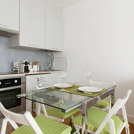 Apartment Alfama For Four By Altido