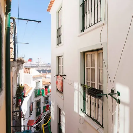Alfama For Four By Altido Apartment Lissabon